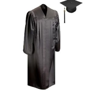 Herff Jones graduation gown *NO CAP*